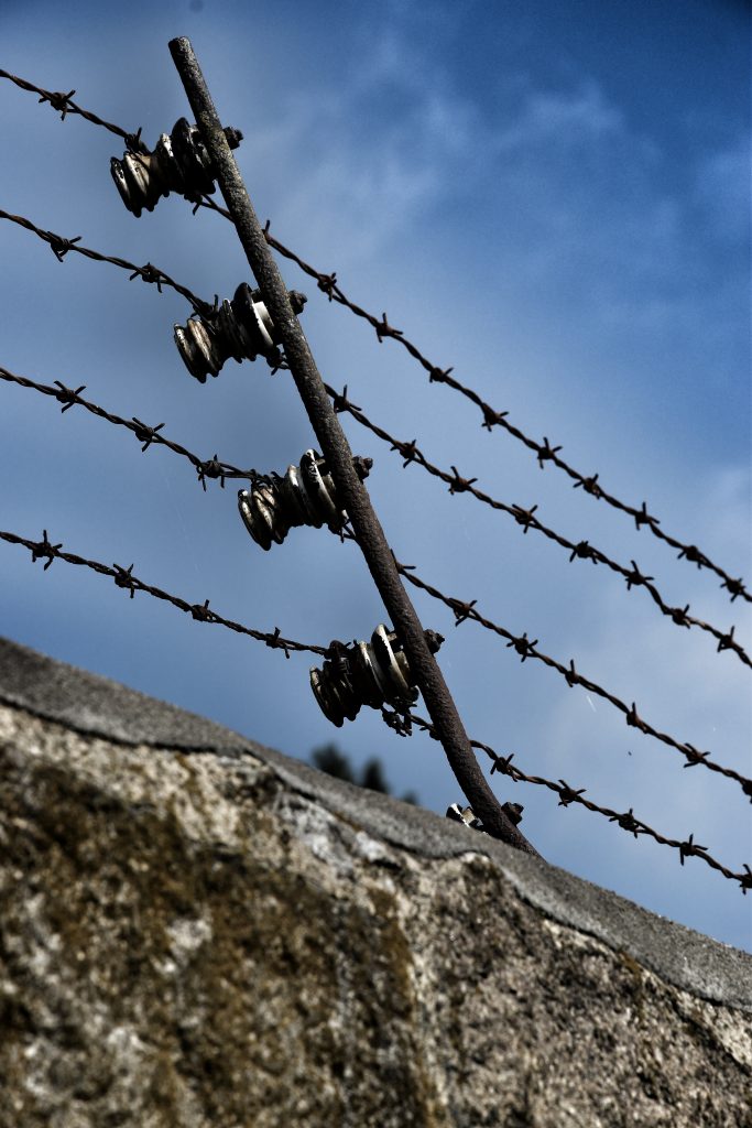 Bodljikava zica pod naponom logor Mauthauzen